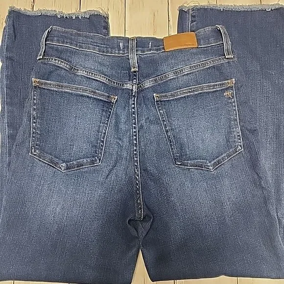 Madewell Cali Demi-Boot Jeans Kick Flare Crop Fleetwood Wash Size 28 - Picture 4 of 12